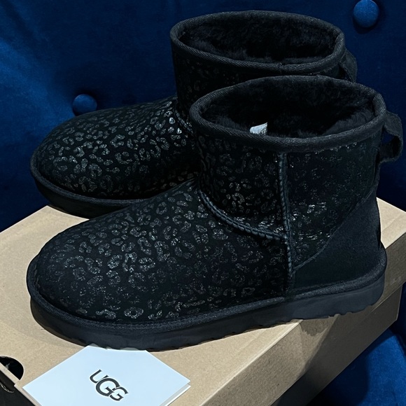 Brand New Ugg Plush from real lamb due back size 6 / 37 - Picture 3 of 8